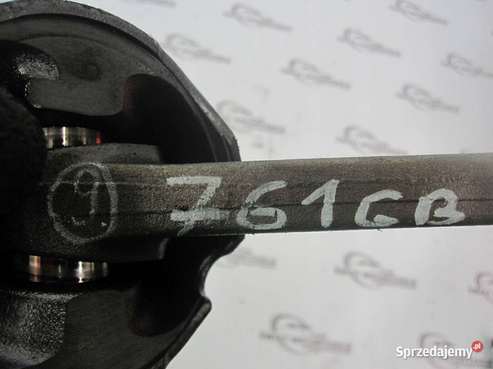 INSIGNIA ZAFIRA ASTRA 20 CDTI A20DTH tłok Kielce