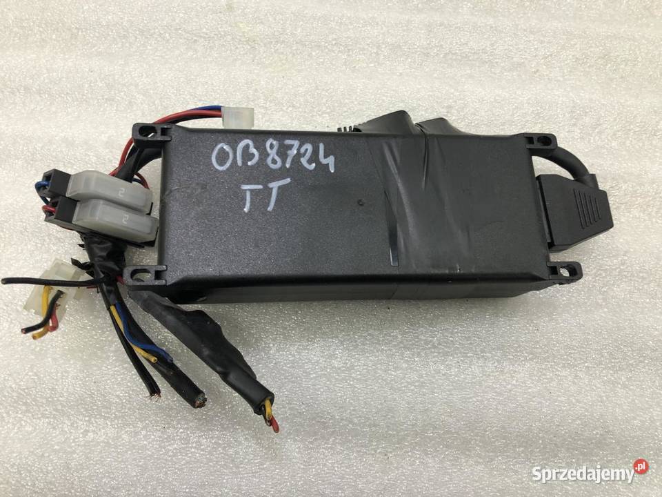 ZESTAW GŁOŚNOMÓWIĄCY AUDI TT 8J 021303