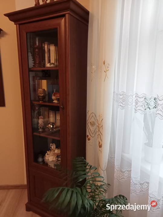 Sprzedam witrynę Kredensy i witryny Szczecinek