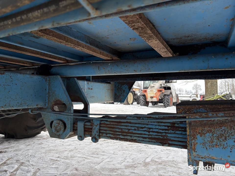 Rozrzutnik obornika Rock 8 ton pionowe walce nieuszkodzony Myszyniec