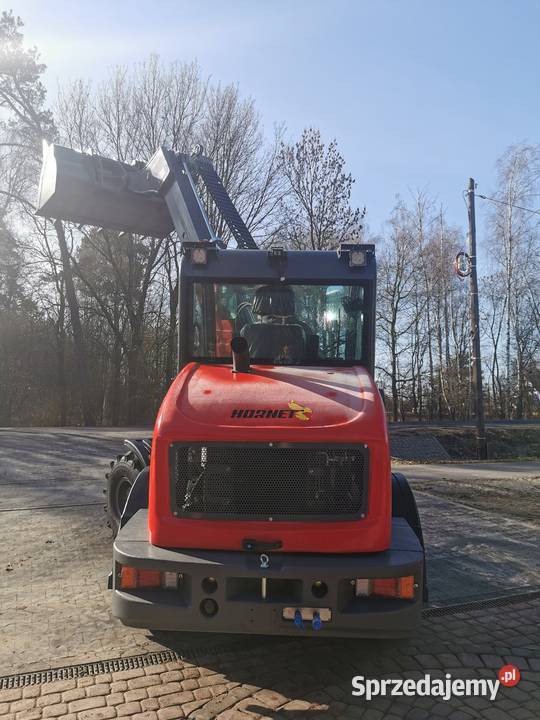 Ładowarka przegubowa z teleskopem HORNET HMA818 Oborniki