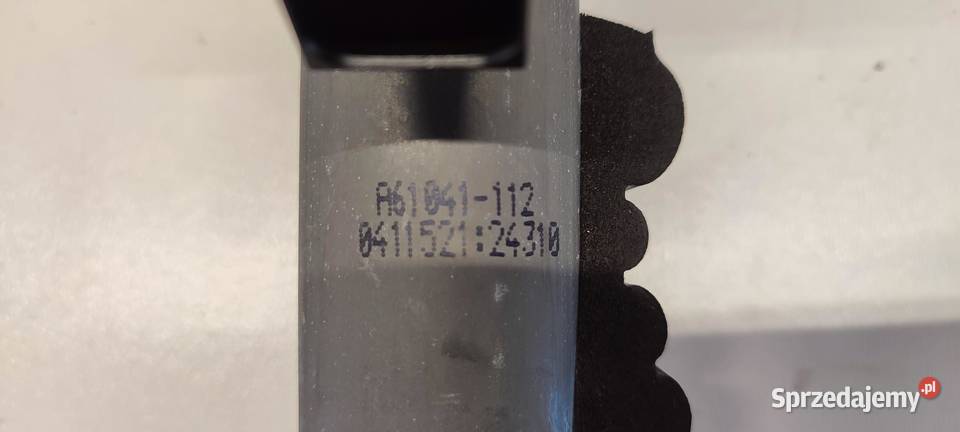 MERCEDES X117 CLA SILNICZEK SZYB PRAWY TYŁ sprzedam