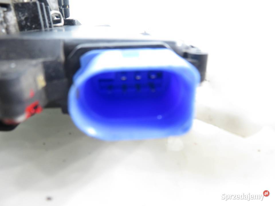 ZAMEK PRAWY TYLNY VW TOURAN II 1T3 małopolskie sprzedam