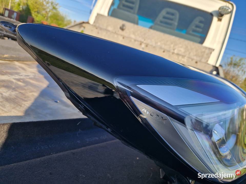 Toyota Aygo X reflektor FULL LED ORG EU osobowe Mielec