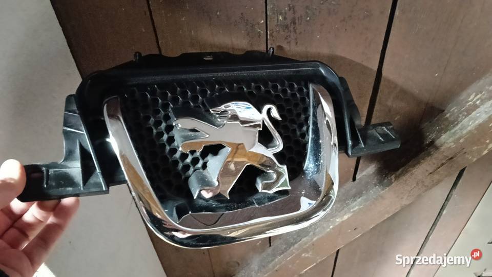 Znaczek logo emblemat Peugeot 407 maska wielkopolskie Ostrów Wielkopolski