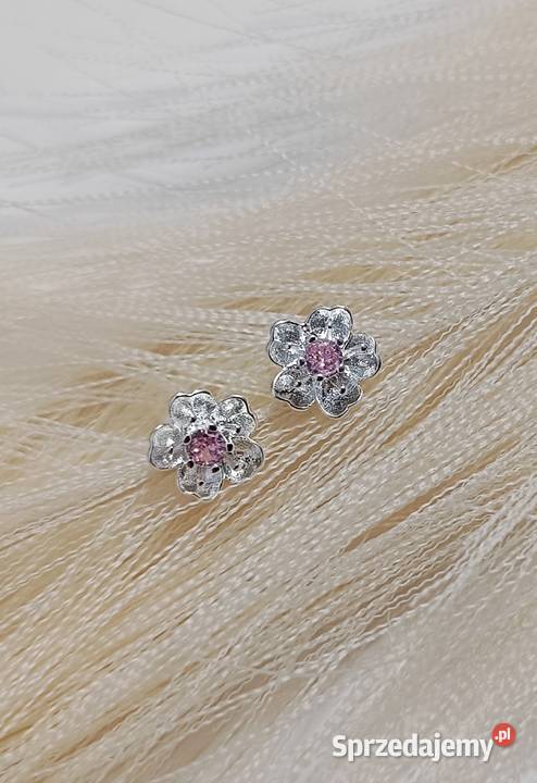 Kolczyki kwiatuszki srebrne 925 srebro podkarpackie