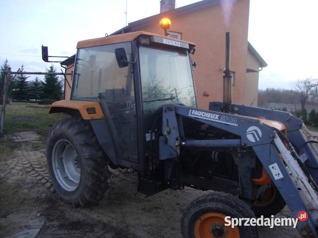 Ciągnik Renault 650 MI małopolskie Kasina Wielka