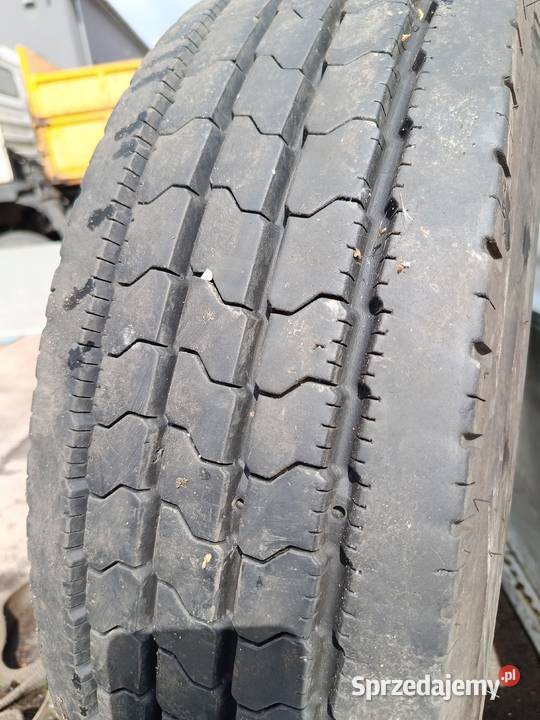 Opona Goodyear 215 75 R175 Mercedes atego śląskie Częstochowa