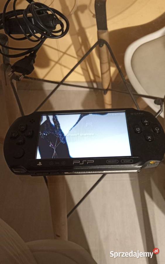 Sprzedam Konsole PSPE104 Pro Sony Uszkodzona Sony sprzedam