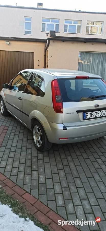 Ford Fiesta 2004 13 benzyna