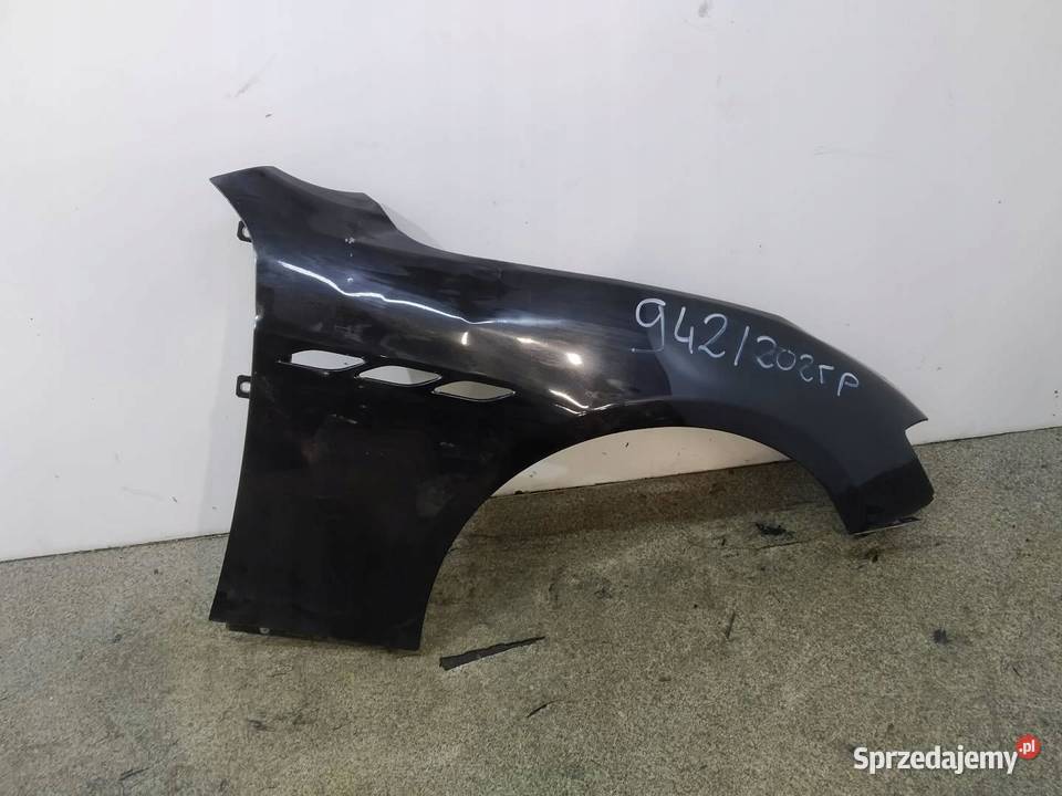 BŁOTNIK PRAWY PRZÓD USZKODZONY Maserati Ghibli osobowe