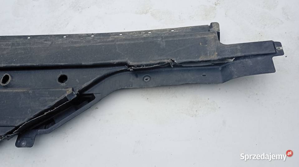 Jaguar FPace osłona podwozia prawa Przeźmierowo sprzedam