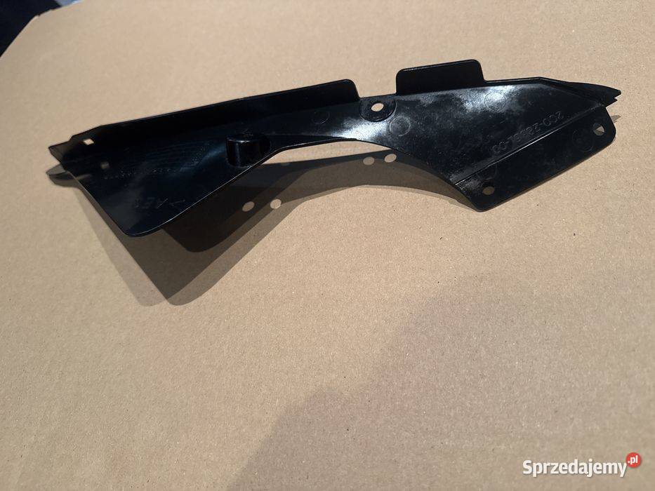 Plastik osłona wypełnienie owiewka YAMAHA YZF R6 wielkopolskie Poznań