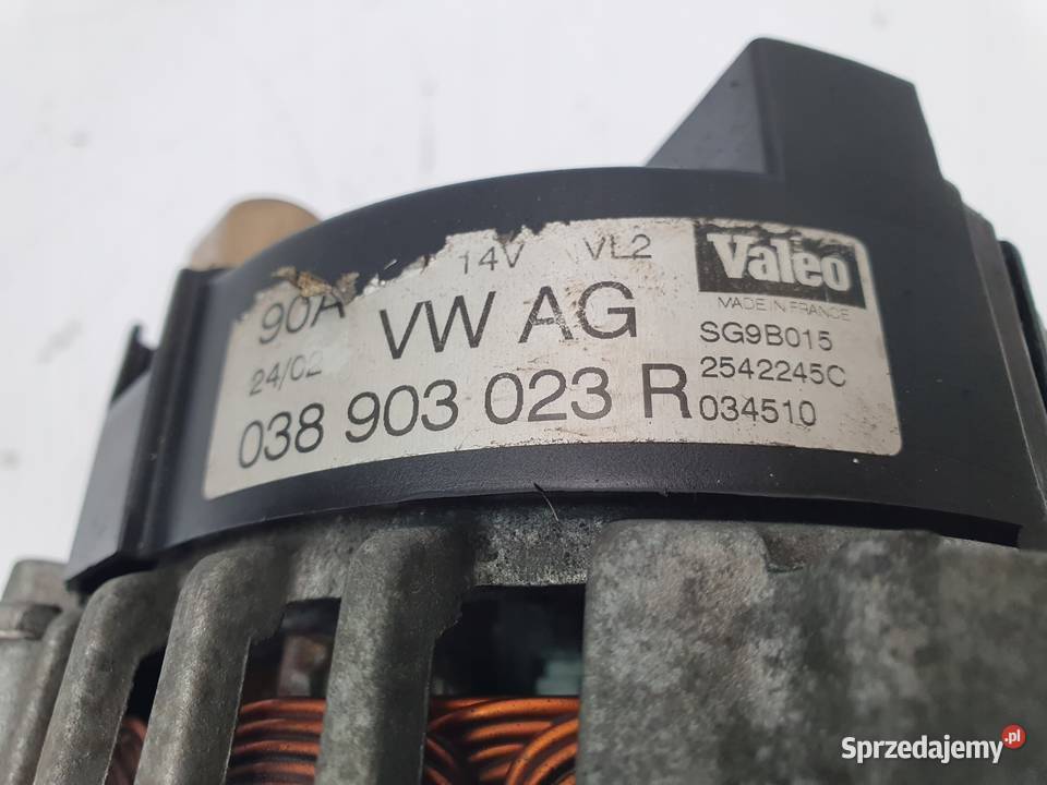 ALTERNATOR VW Golf IV 18 T Valeo 030903023J Chełm