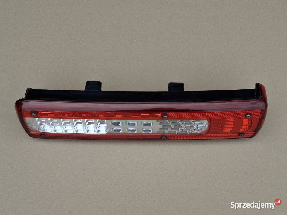 VOLVO FH4 LAMPA PRAWY TYŁ LED PRAWA TYLNA ciężarowe Bieleń