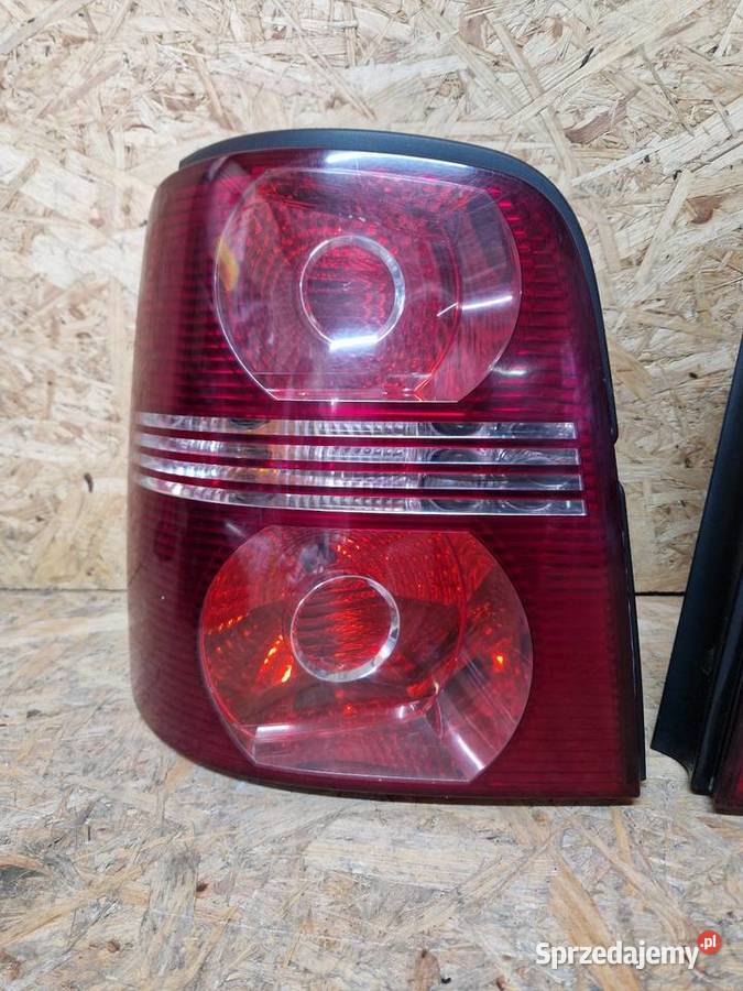 Vw touran 1T 1t2 vw touran lift Lampa lewy tył Złotoryja