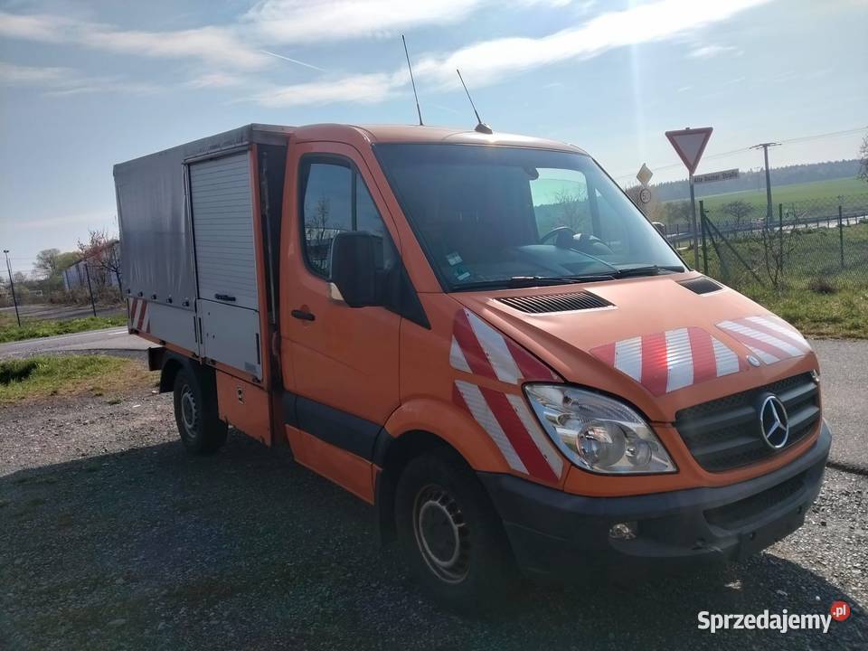 Zabudowa paka skrzynia Mercedes sprinter dostawcze Dukla