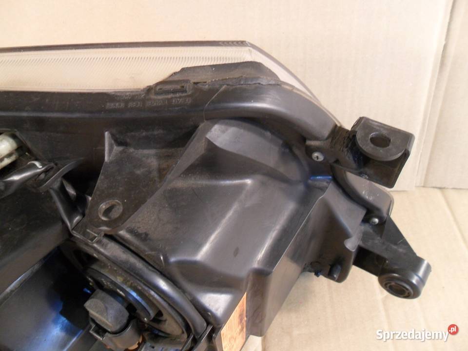 LAMPA LEWY PRZÓD XENON SUBARU FORESTER III 2008 Nowy Tomyśl