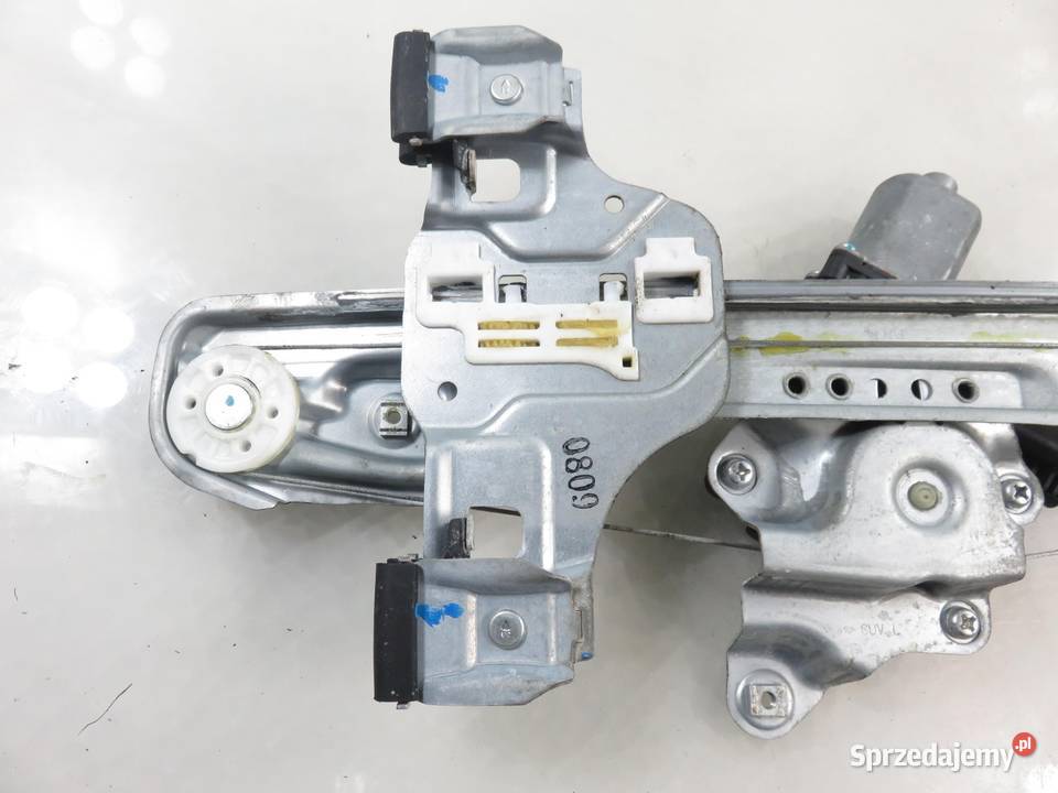 PODNOŚNIK SZYBY LEWY TYLNY OPEL MOKKA 98820SUV20 osobowe