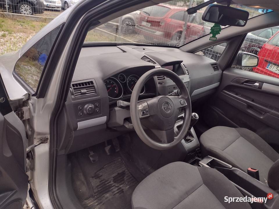 Opel Zafira B 18 Benzyna 2006