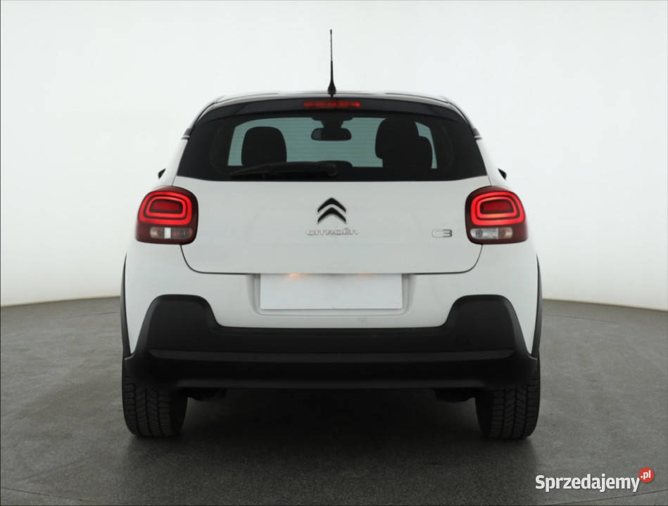 Citroen C3 12 PureTech wielofunkcyjna kierownica