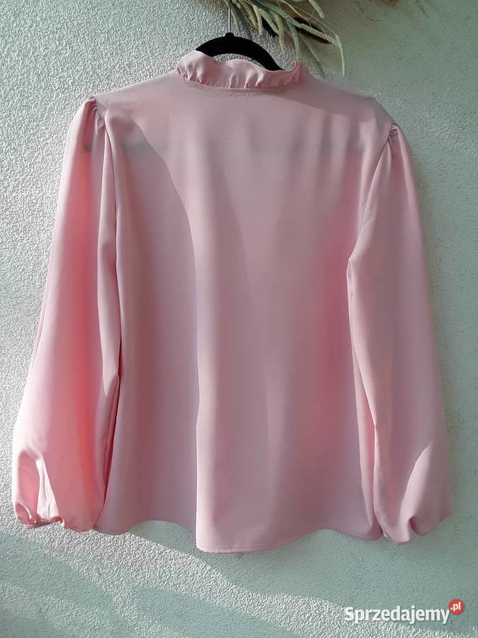 Bluzeczka z lejącego materiału rM Warszawa
