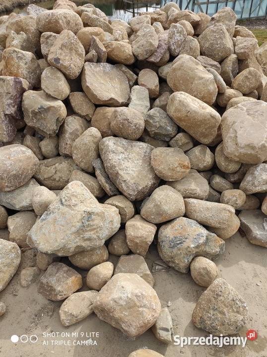 Kamień polny , różne wielkości