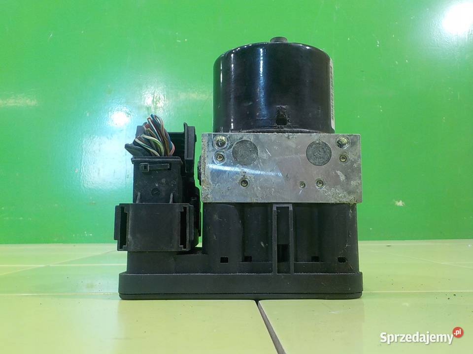 FORD KUGA MK1 I 20 TDCI 08r 5D pompa ABS Suków sprzedam