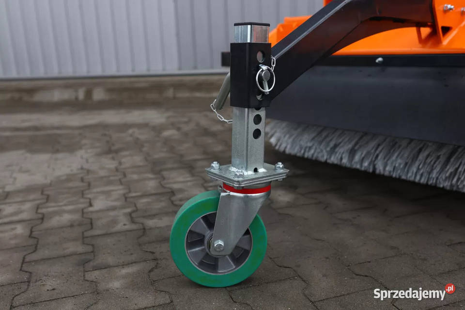 Odmiatarka 120230 napęd hydrauliczny wózek