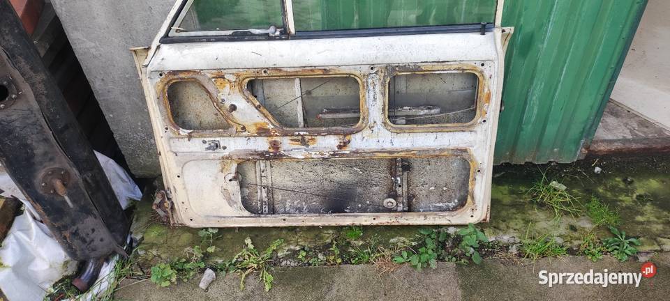Syrena 105 drzwi prawe szyby klamka sprzedam
