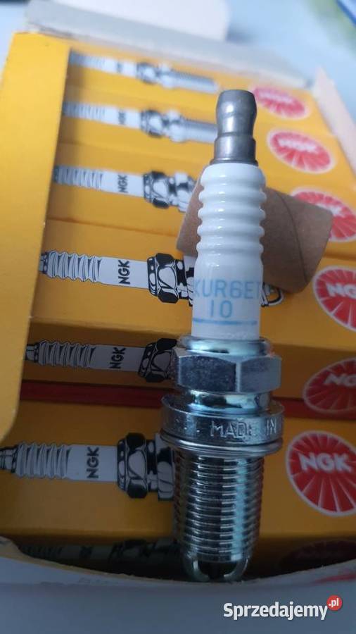 Świece NGK BKUR6ET10 trzyelektrodowe nowe Pietrzykowice