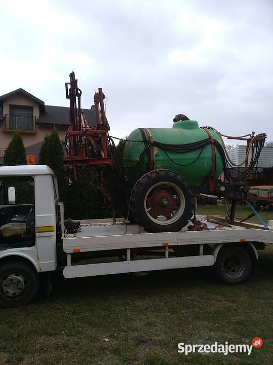 Transport Auto laweta Przewóz maszyn i nie Wierzbinek