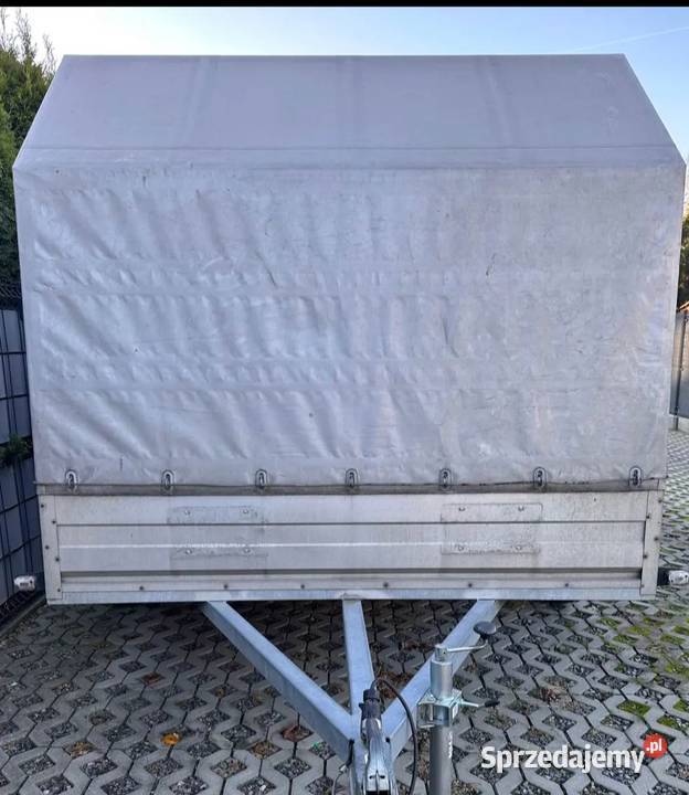 Rydwan lekka przyczepka dwuosiowa dmc 750 Rok produkcji 2012 Giżycko