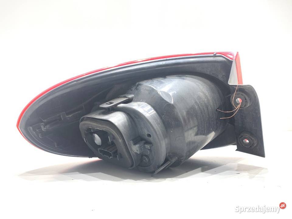 LAMPA PRAWY TYŁ VW TIGUAN 5N0945096H SUV 0718 Lampy tylne