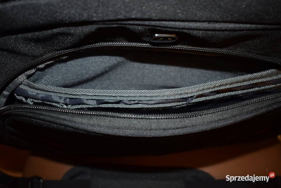 Torba do laptopa 15 do 17 markowa firmy Chełmno