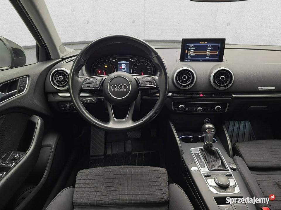 Audi A3 Limousine 8V 2012 Komorniki