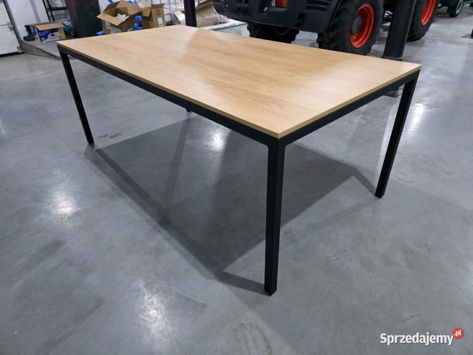 Stół konferencyjny Owczary