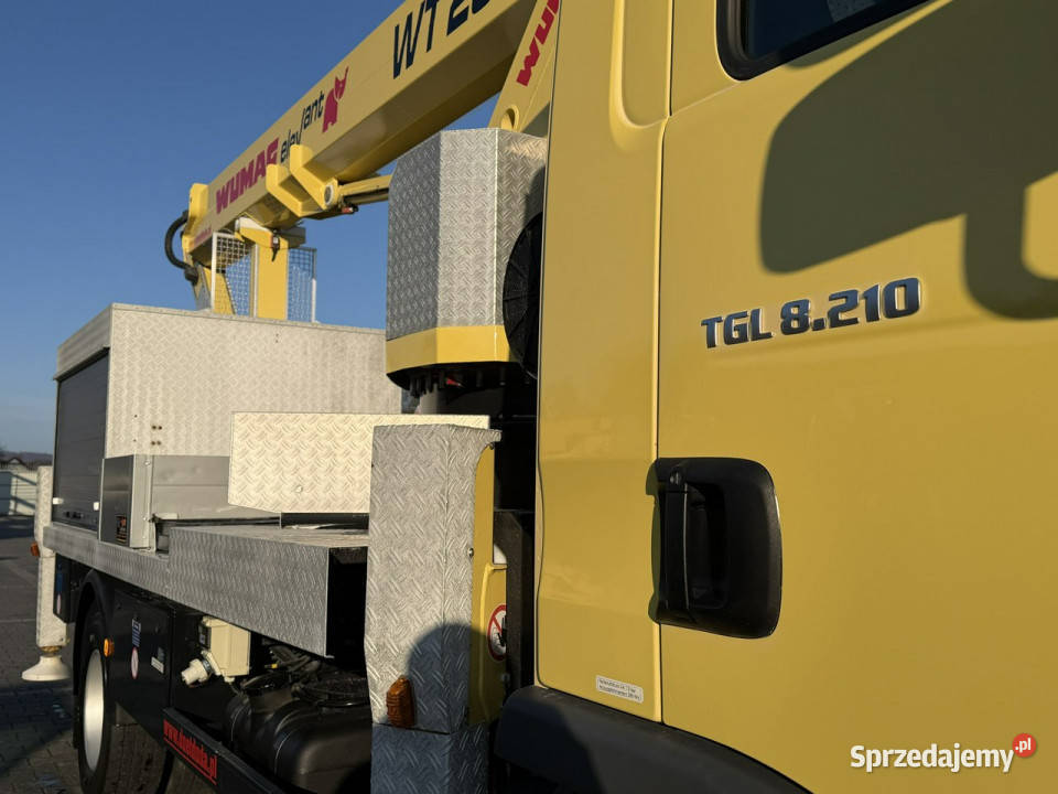 MAN TGL 8210 Zwyżka WUMAG WT 230 23m w bok 18m wspomaganie kierownicy Widełki