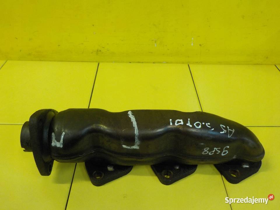 AUDI A5 Q5 30 TDI 10r 239 CAP kolektor wydechowy