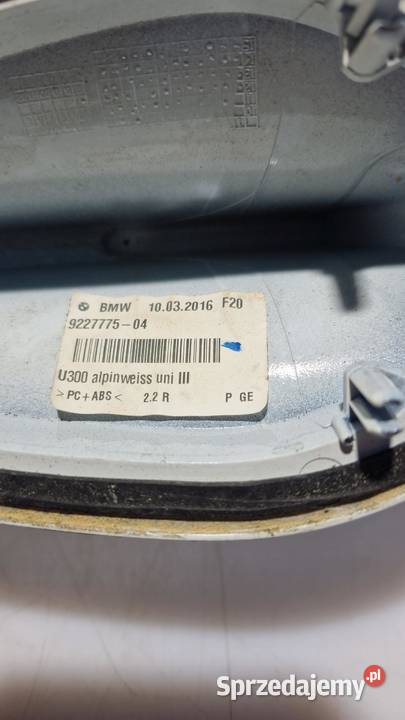 BMW X1 F48 ANTENA DACHOWA REKIN OBUDOWA A300
