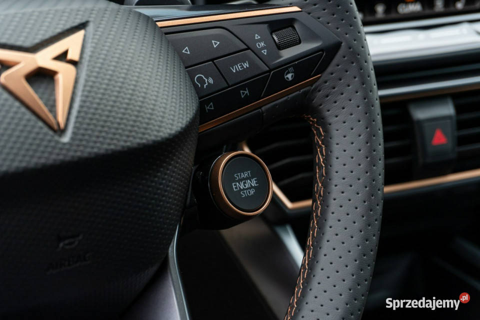 Cupra Leon Sportstourer 15 eTSI 150 DSG Dostępny wspomaganie kierownicy