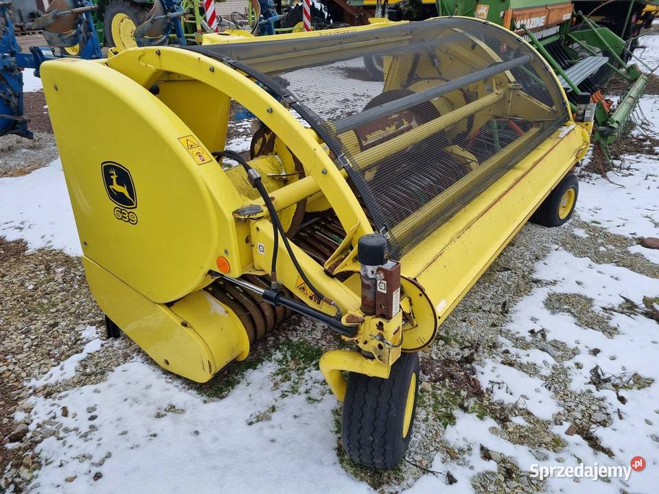 Podbieracz do sieczkarni serii 8000 John Deere 639 z Niemiec