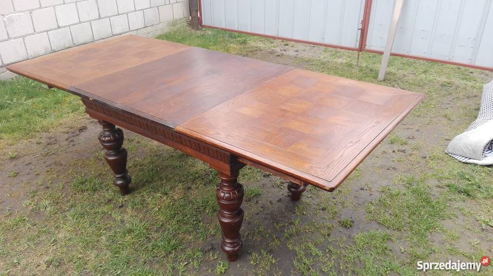 Polski stół eklektyczny Warszawa