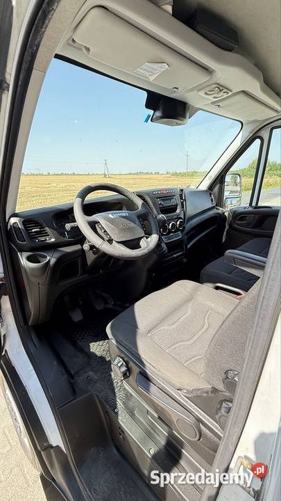 Iveco Daily 35170 2015 Sobiesiernie