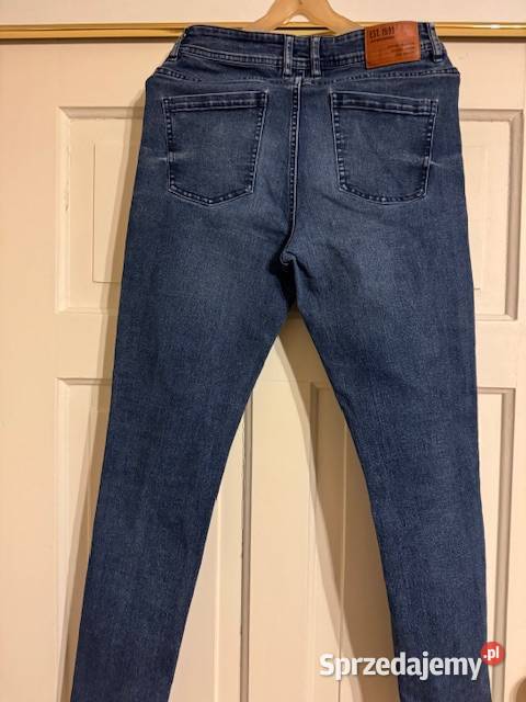 Jeansy męskie Carry 3032 granatowe z Częstochowa