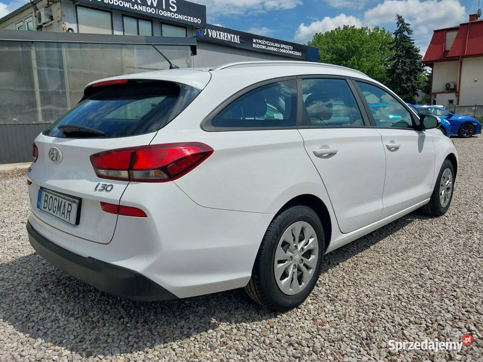 Hyundai i30 1819 kombi SALON serwis mocno biały Warszawa