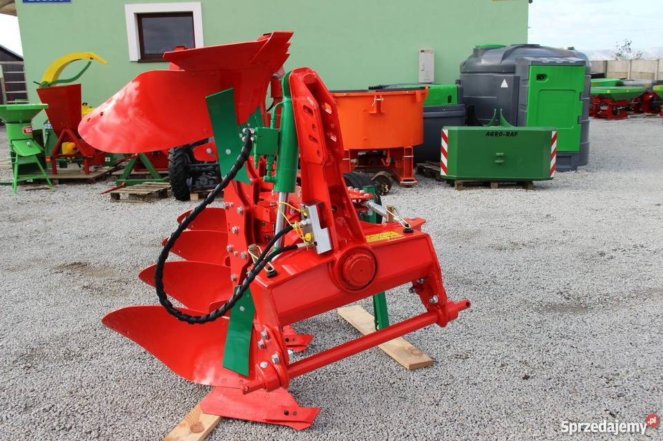 Pług AgroMasz lekki obrotowy obracalne zrywalny Agromasz Rogóźno