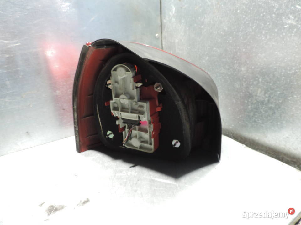 LAMPA PRAWY TYŁ AUDI A3 8L FL Nowy Sącz