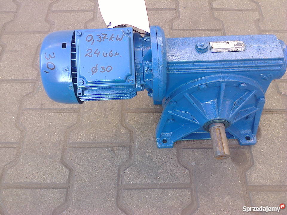 Motoreduktor 037 kW 24 obr 3faz