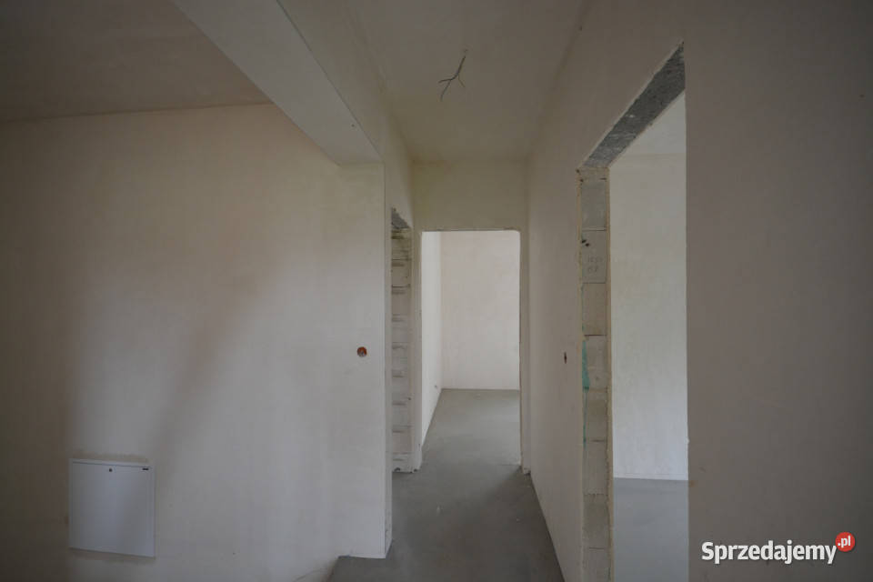 sprzedaży domu wolnostojącego 145m2 Jastków 145m2 sprzedam